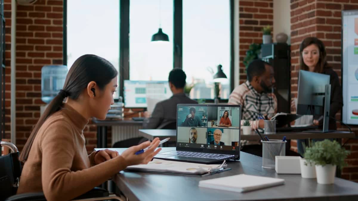 Tips for Building Effective Hybrid Teams