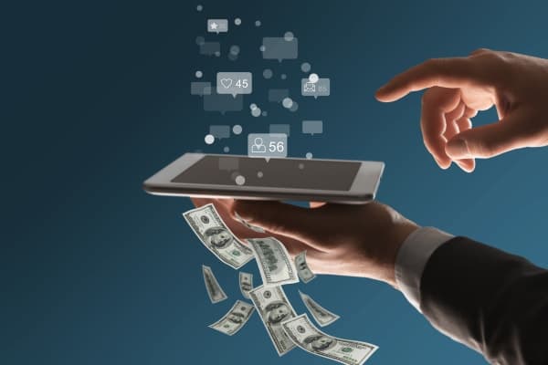 How to Effectively Monetize Your App In 2025