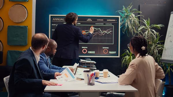 Building a startup financial model from scratch with ChatGPT - reality or AI hype?